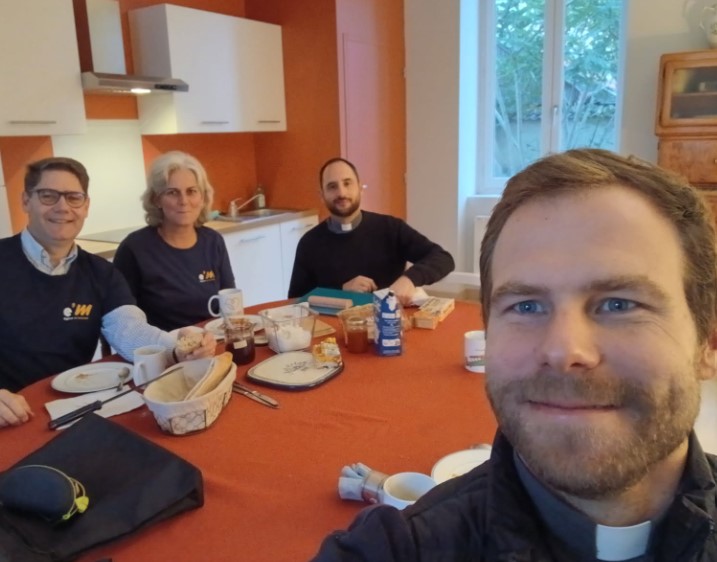 prêtres couple mission ensemble paroisse